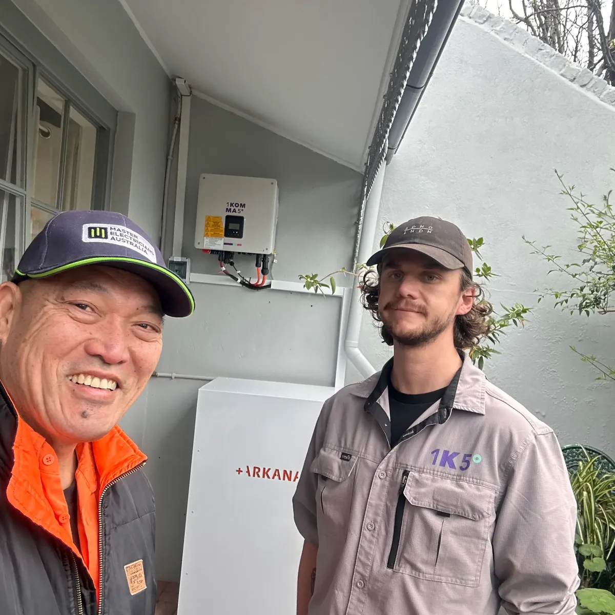 licensed electricians wiring home system